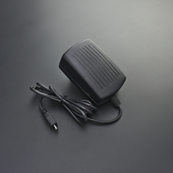 ADAPTADOR DE VOLTAJE 5V 3A CONECTOR MICRO USB TIPO B Genérico - 3