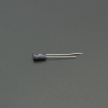 Capacitor Electrolítico De Aluminio 22uF 25V 4x7 mm Genérico - 2