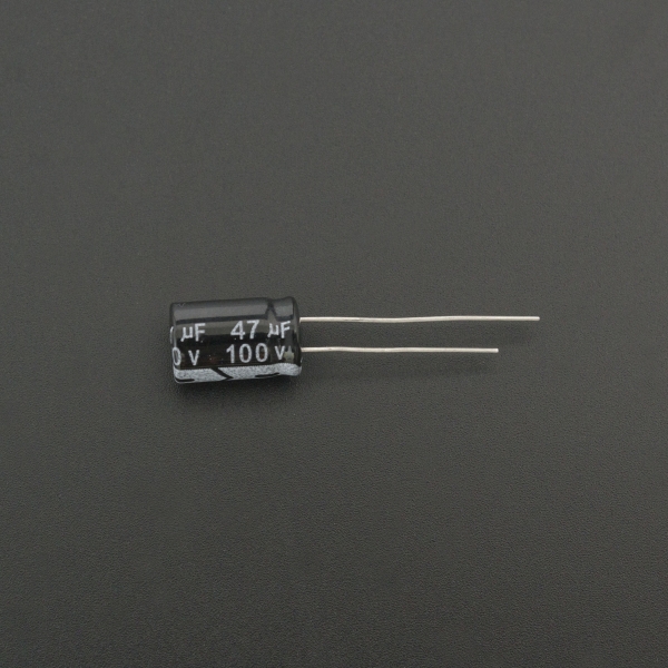 Capacitor Electrolítico De Aluminio 47uF 100V 8x12 mm Genérico - 1