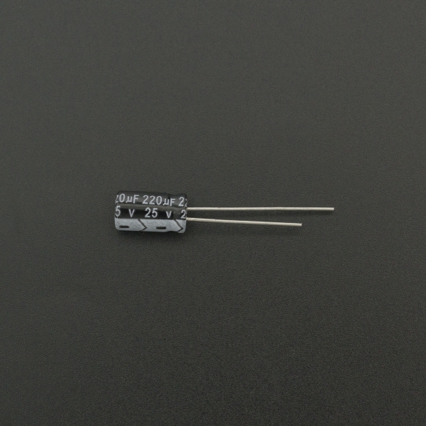 Capacitor Electrolítico De Aluminio 220uF 25V 6x11 mm Genérico - 1