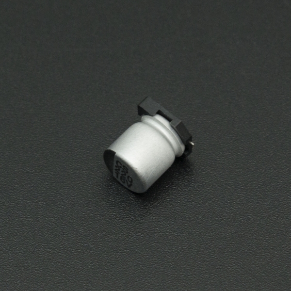 Capacitor Electrolítico De Aluminio 220 uF 16V 6.3x7.7 mm SMD Genérico - 3