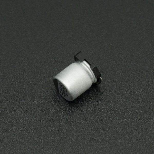 Capacitor Electrolítico De Aluminio 100 uF 35V 6.3x7.7 mm SMD Genérico - 3
