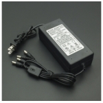 ADAPTADOR DE VOLTAJE 12V 8A CON 4 CONECTOR JACK 5.5X2.5 MM Genérico - 1