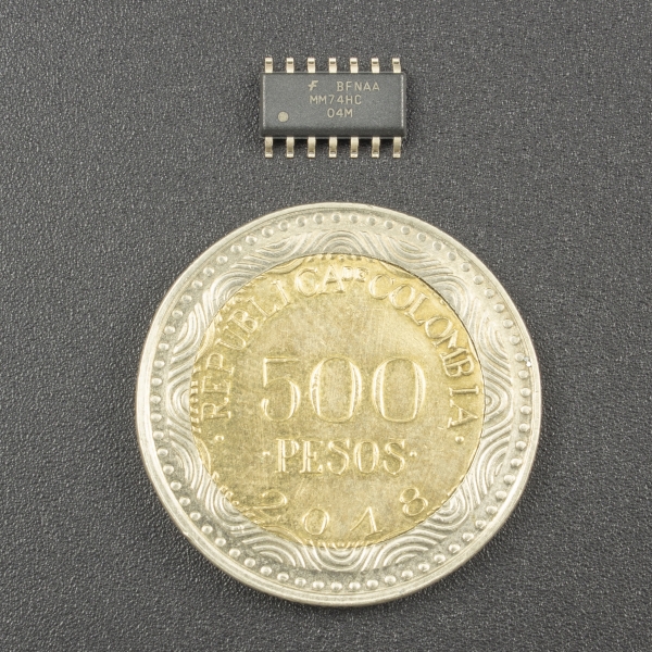 COMPUERTA LÓGICA NOT 74HC04 SMD SO-14 Genérico - 4
