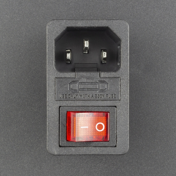 CONECTOR O ENCHUFE DE ALIMENTACIÓN AC-01 PARA CABLE DE PODER C13 Genérico - 3