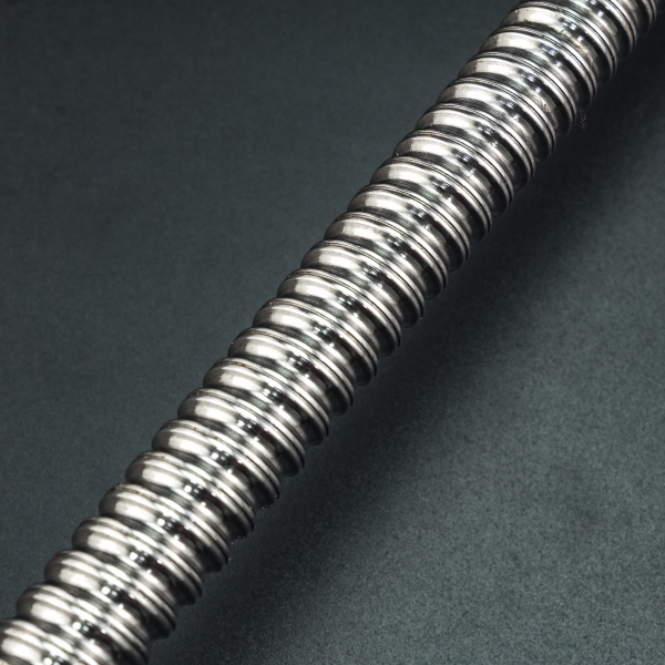 TORNILLO DE BOLA RECIRCULANTE 16 MM 1.5 METROS CON TUERCA SFU1605 PARA CNC ROUTER Genérico - 2