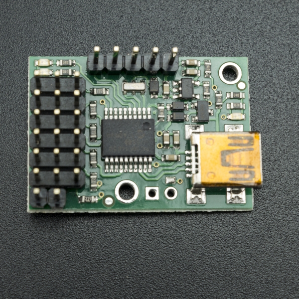 Micro Maestro Controlador de Servomotores 6 Canales USB Pololu - 2