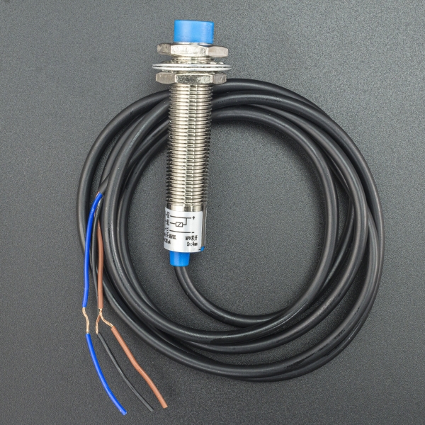 Sensor de Proximidad Inductivo LJ12A3-4-Z/BX Genérico - 3