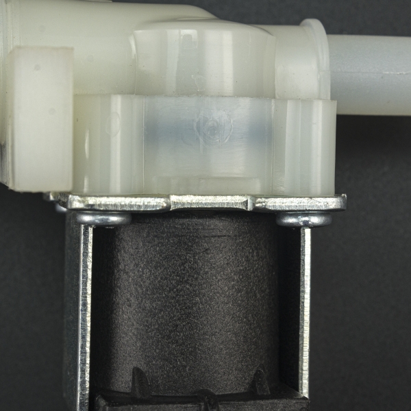 Electroválvula de Plástico 12VAC 1/2" a 10.5 mm Con Presión Genérico - 4 Electroválvula de Plástico 12VAC 1/2" a 10.5 mm Con Presión Genérico - 4