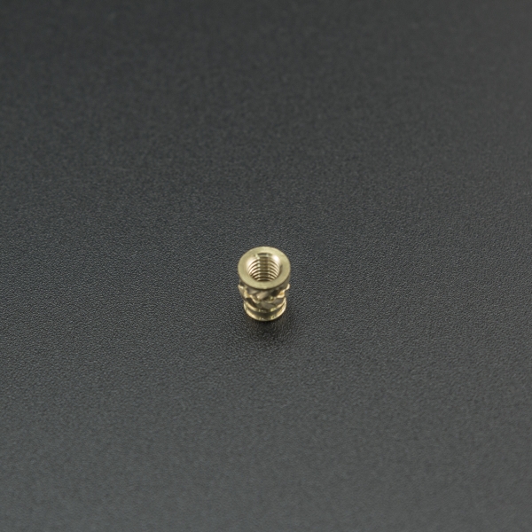 TUERCA DE INSERCIÓN ROSCADO ULTRASÓNICO IUB M3X5.56X4.37 Genérico - 2