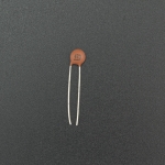 CONDENSADOR CERÁMICO 47 NF 50V Genérico - 1