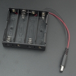 PORTA BATERÍA 18650 X4 CON CONECTOR JACK 5.5X2.1MM Genérico - 2