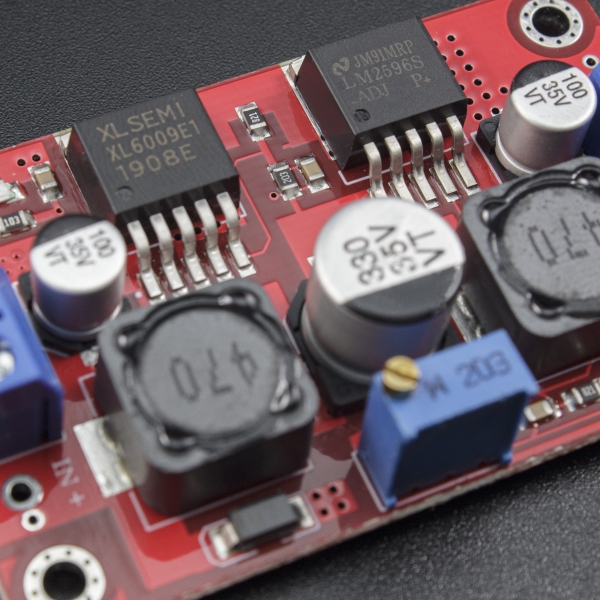 Convertidor DC-DC Buck-Boost LM2596-LM2577 Genérico - 3