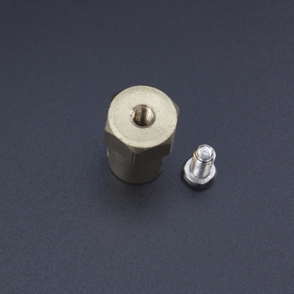 Acoplamiento Hexagonal de Metal 3 MM Genérico - 2