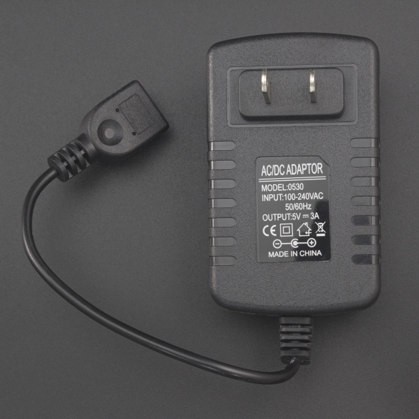 Adaptador De Voltaje 5V 3A Con Salida USB Tipo A Genérico - 2