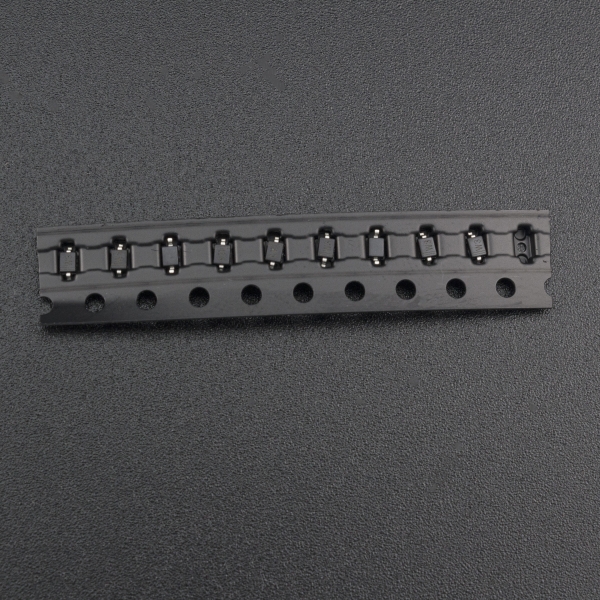 Diodo Zener 3.3V BZT52C3V3S 0805  - 4