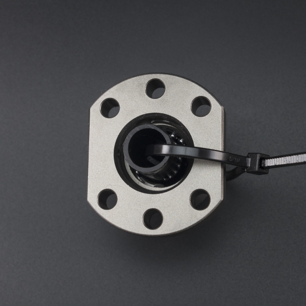 TUERCA SFU1605 PARA TORNILLO DE BOLAS RECIRCULANTES