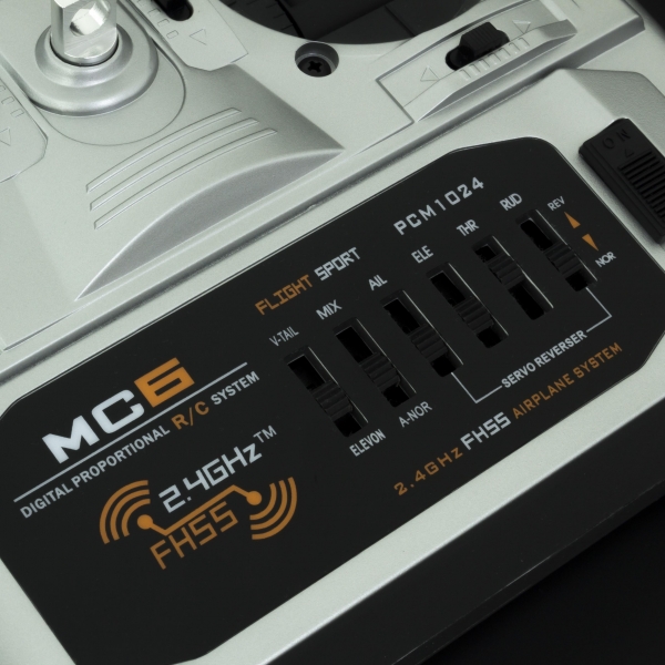 Control transmisor MC6 de 6 canales Control transmisor MC6 de 6 canales