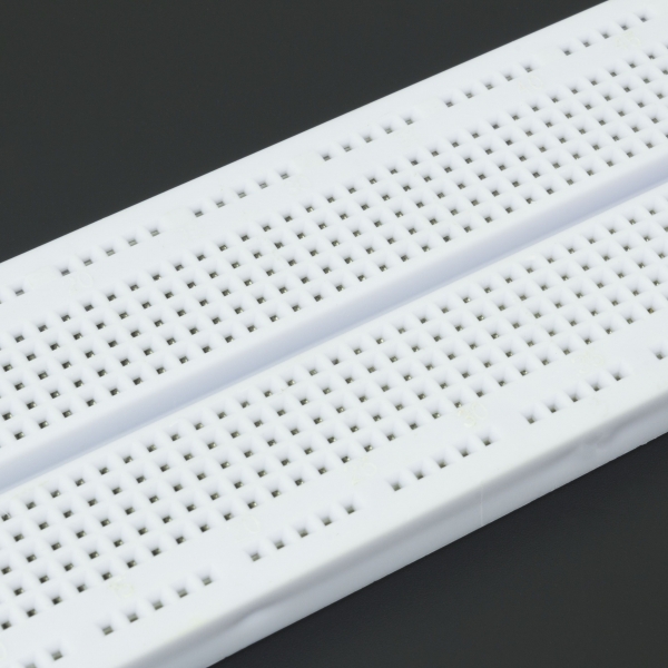 Protoboard SYB-120 de 700 Puntos Genérico - 4