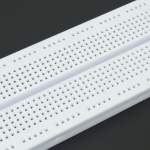 Protoboard SYB-120 de 700 Puntos Genérico - 4